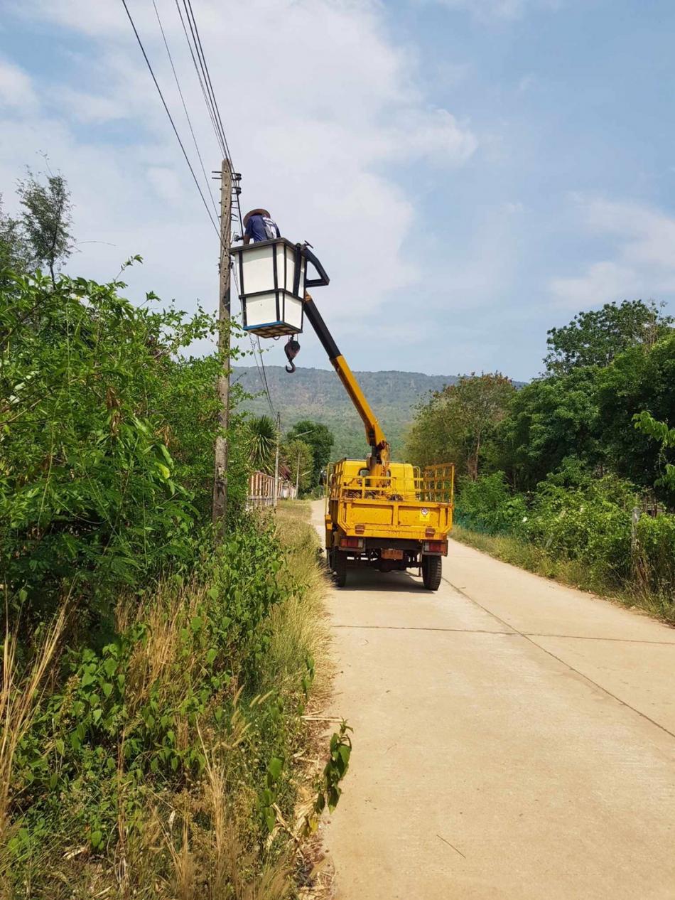 ออกติดไฟโซล่าเซลล์ หมู่ที่ 13 บ้านราษฎร์ภักดี