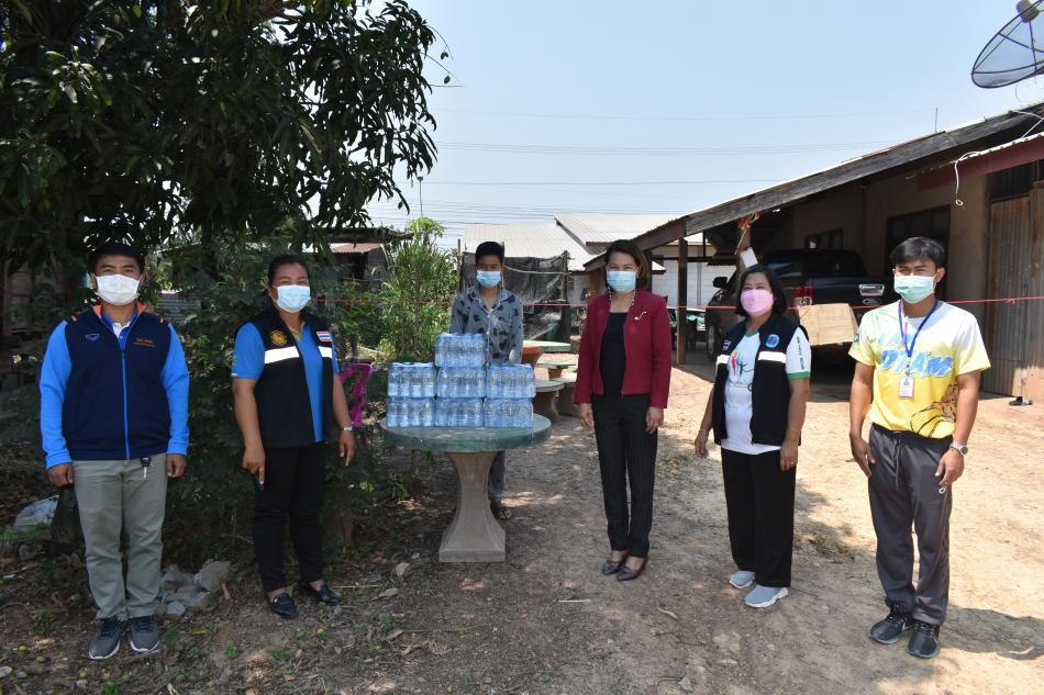 มอบน้ำดื่มสำหรับผู้กักตัว (COVID-19) 